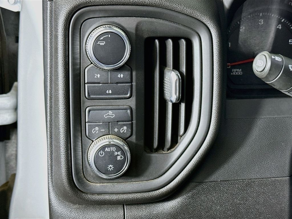 Used 2025 White GMC Pro image 10