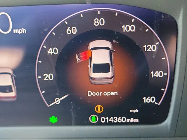 Used 2024 Platinum White Honda LX image 21