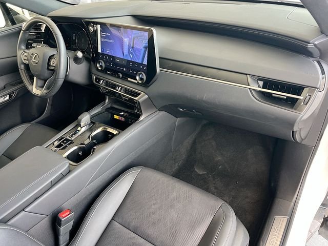 Used 2023 White Lexus 350 Premium Plus image 32