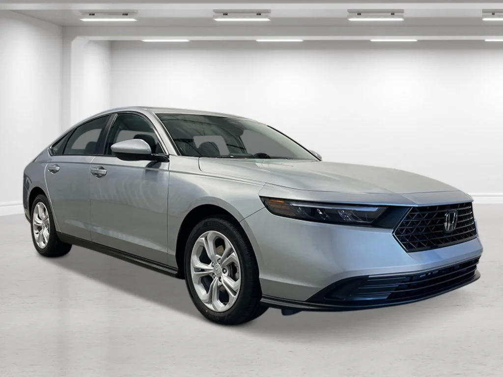 New 2026 Solar Silver Metallic Honda LX image 9