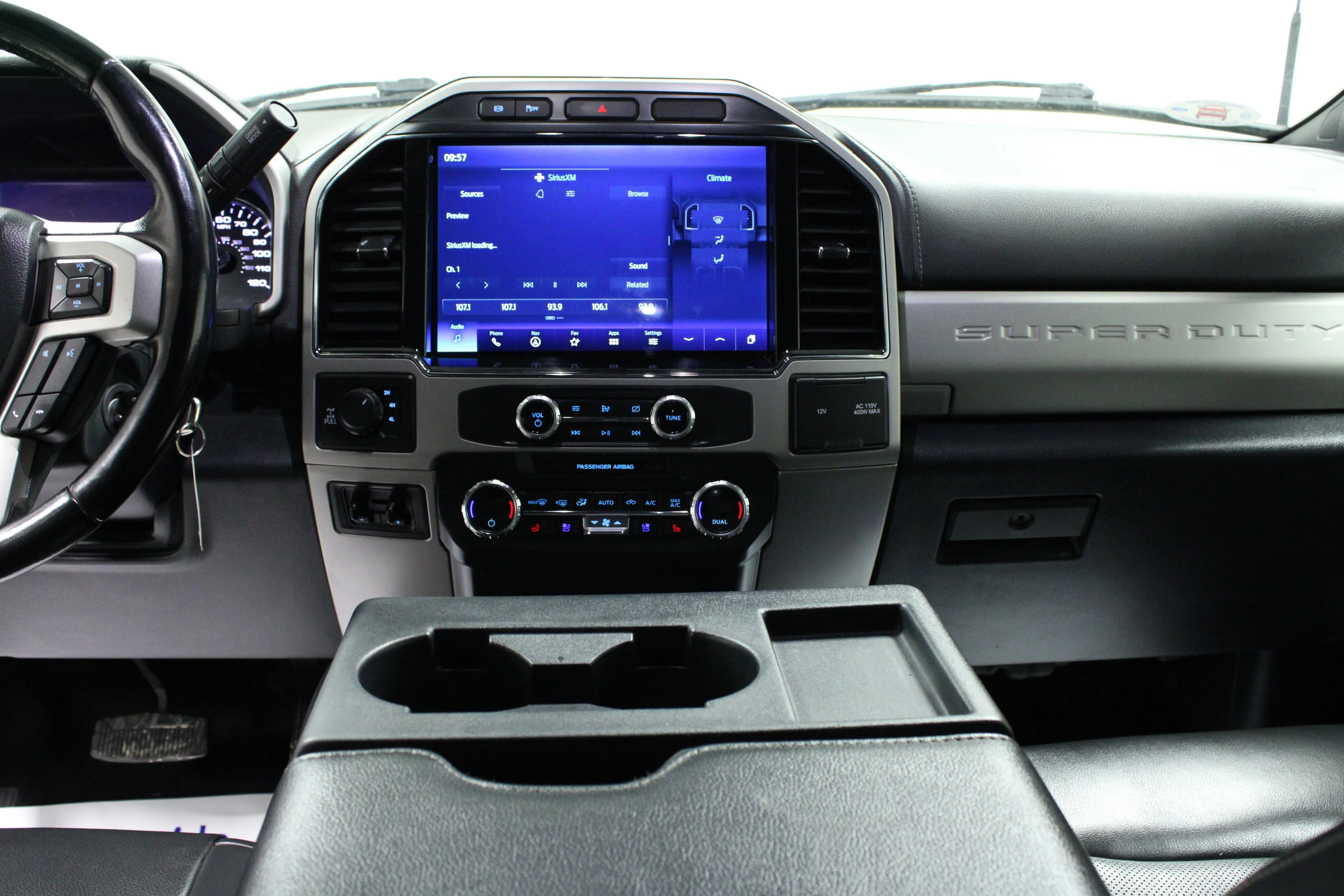 Used 2022 Agate Black Metallic Ford Lariat image 18