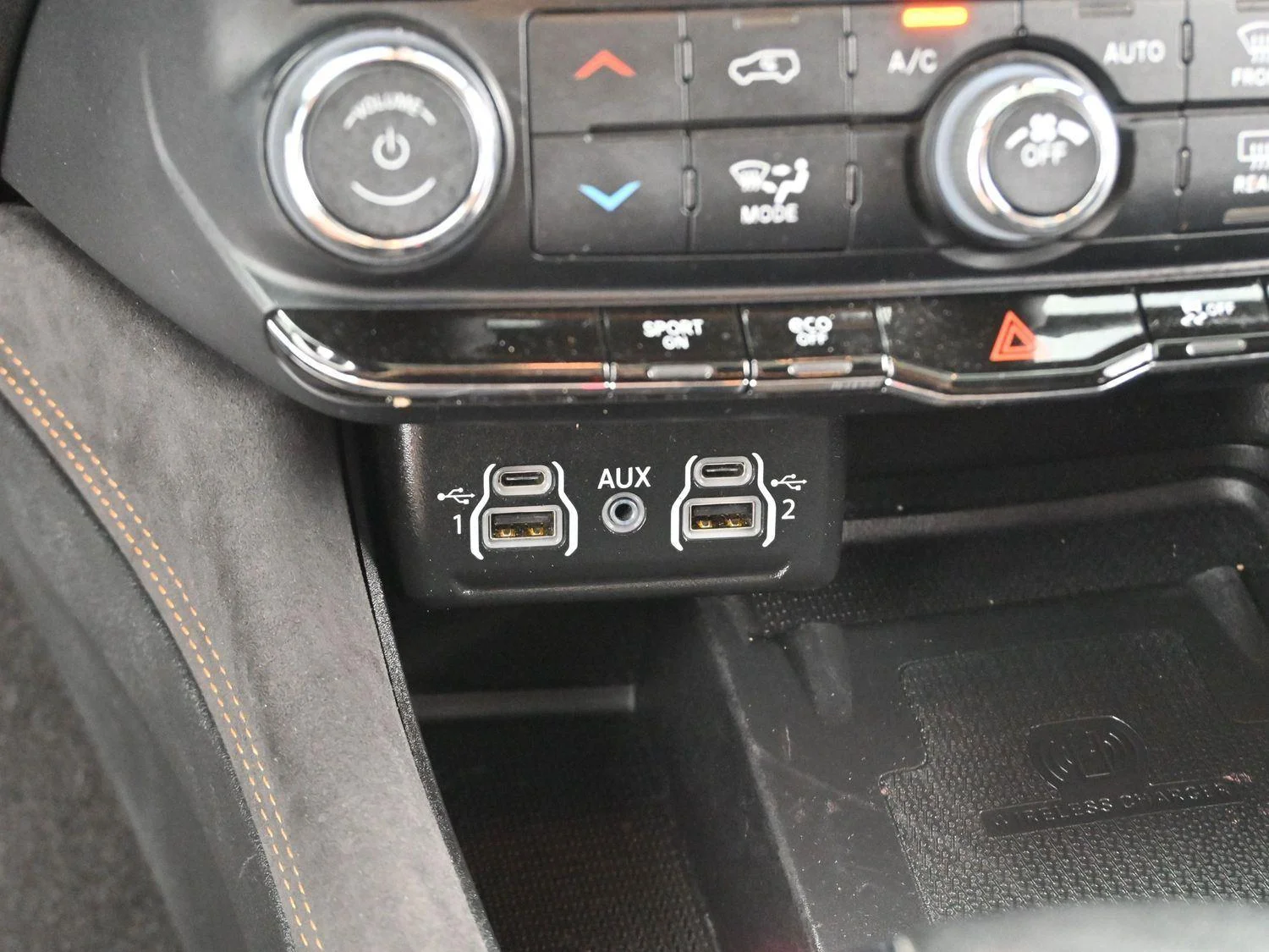 Used 2022 Destroyer Gray Clearcoat Dodge Orange Sport image 25