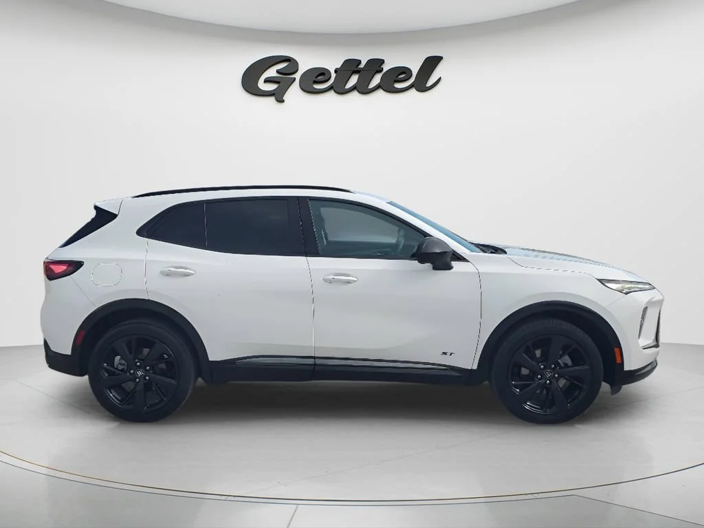 Used 2025 Summit White Buick Sport Touring image 4