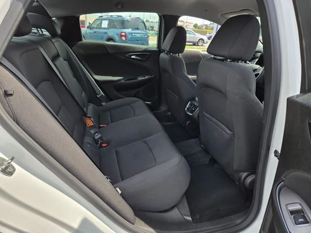 Used 2022 White Chevrolet LT image 20