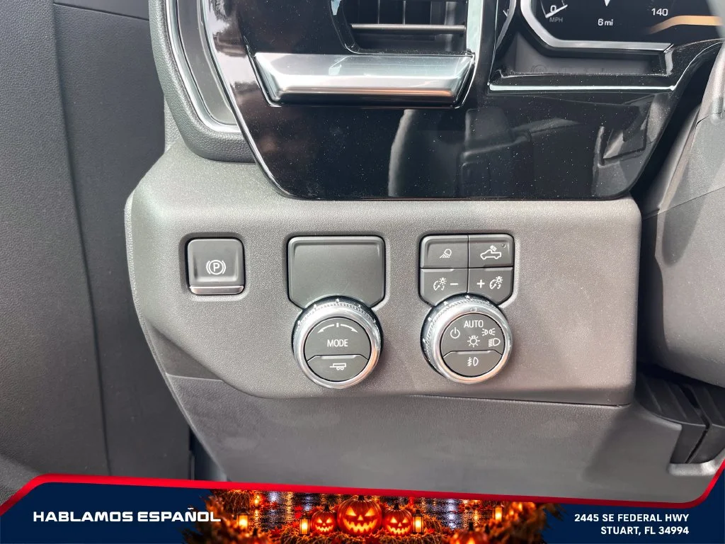 New 2026 Sterling Metallic GMC Elevation image 24