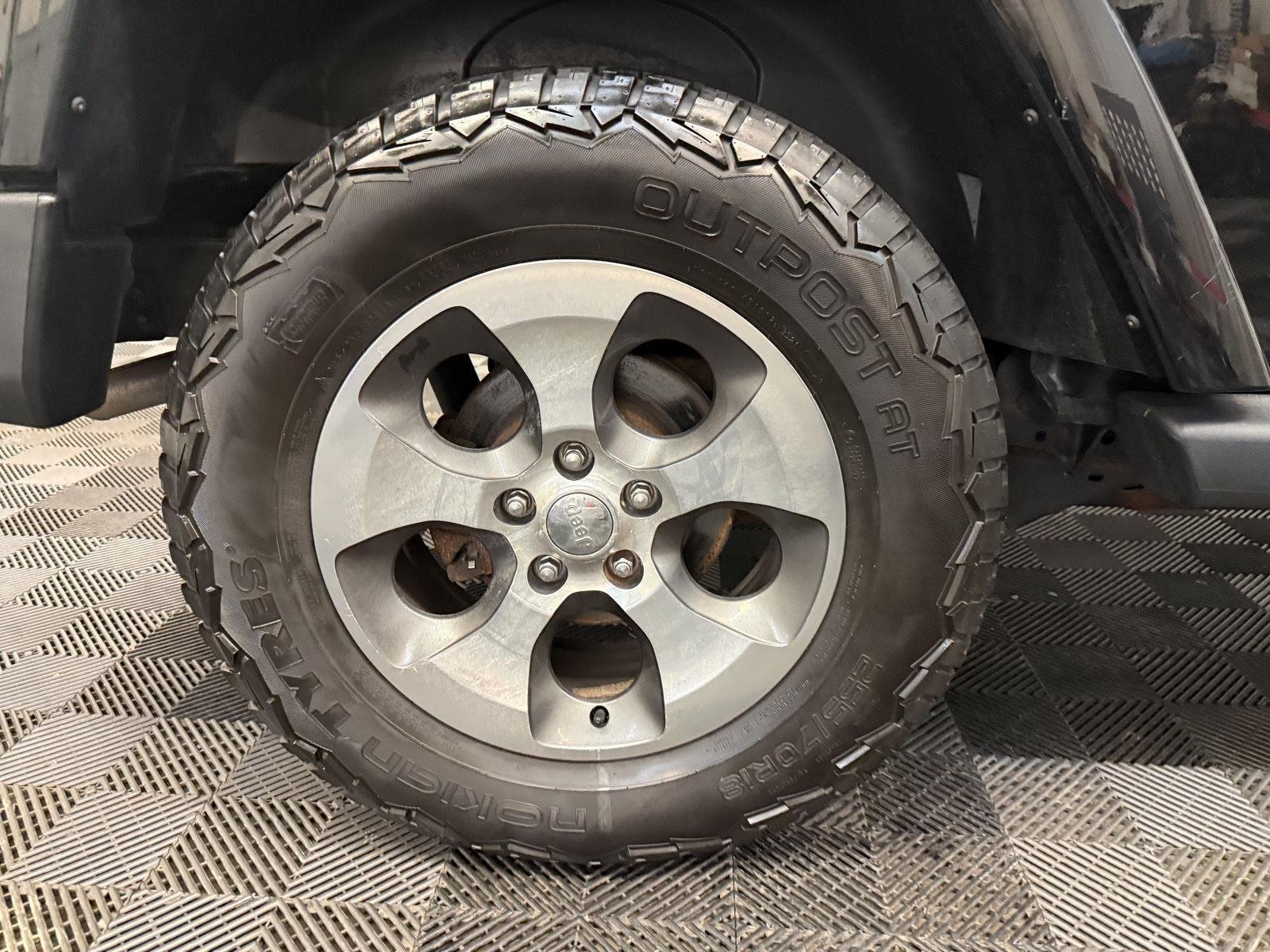 2018 Jeep Wrangler Sahara - Photo 41