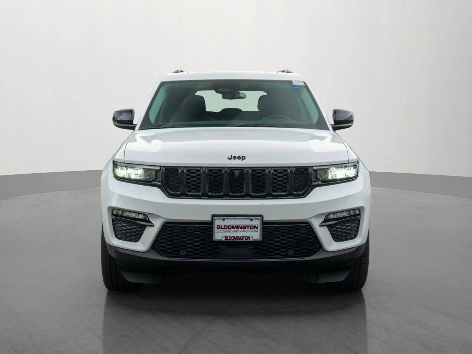 Used 2023 Jeep Grand Cherokee Limited with VIN 1C4RJHBG3PC607998 for sale in Minneapolis, Minnesota