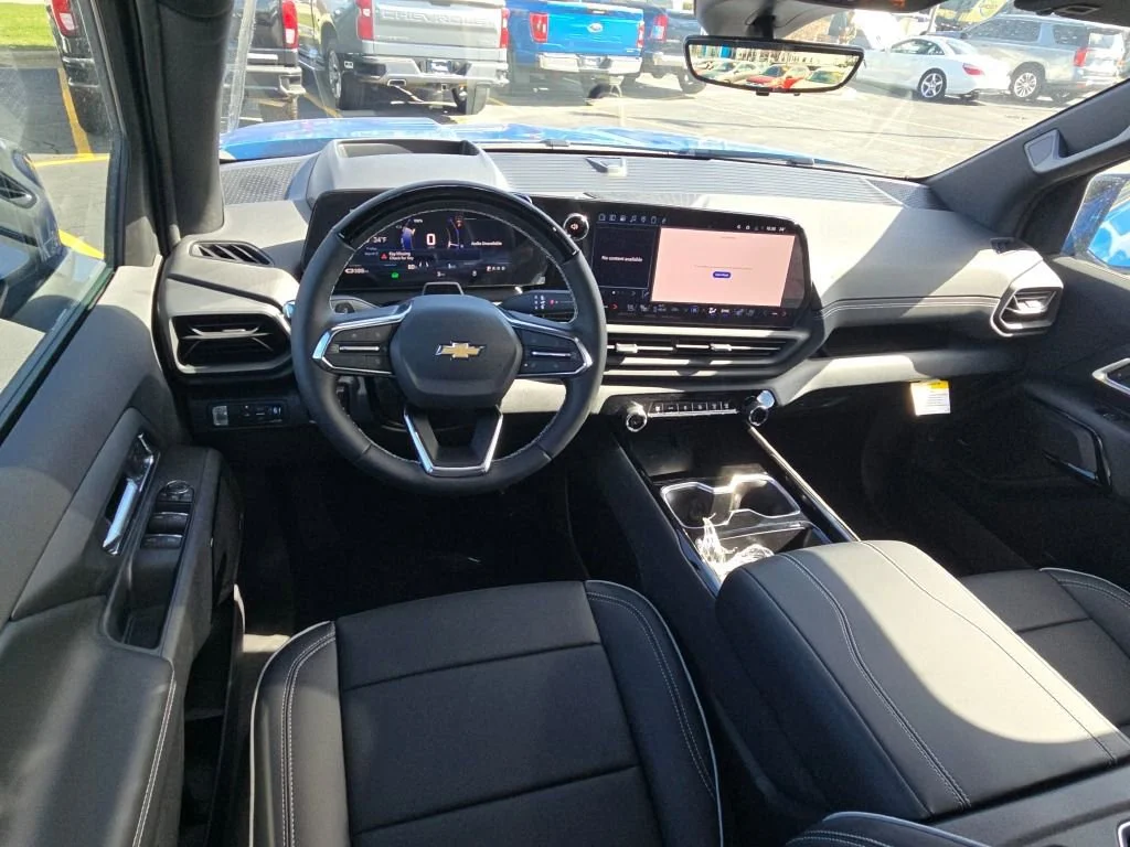 2026 Chevrolet Silverado EV LT - Photo 20