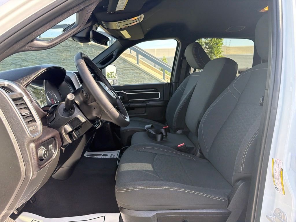 Used 2025 White Ram Big Horn image 10