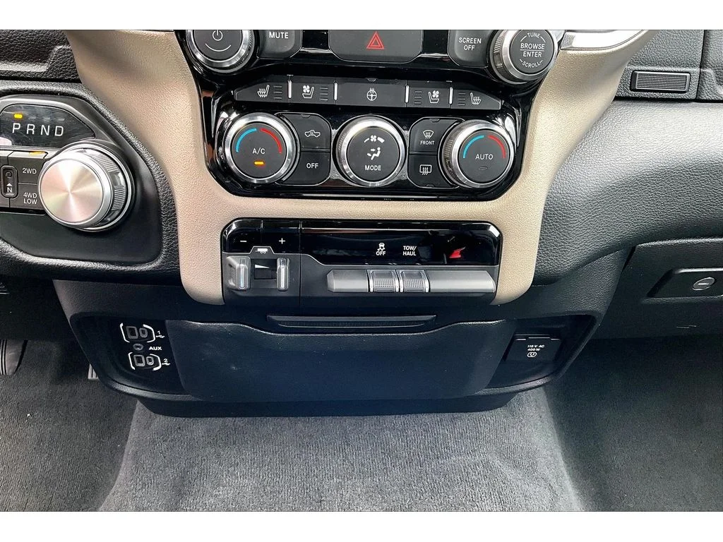 Used 2021 Patriot Blue Pearlcoat Ram Laramie image 32