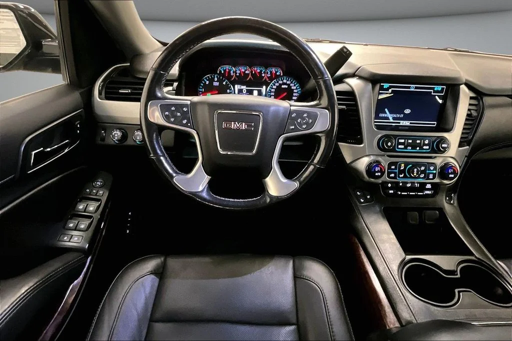 2018 GMC Yukon SLT - Photo 8