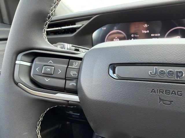 New 2026 Sting-Gray Clear-Coat Exterior Paint Jeep Laredo image 21