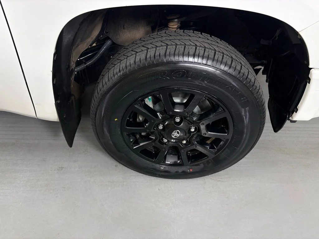 Used 2019 White Toyota SR5 image 10