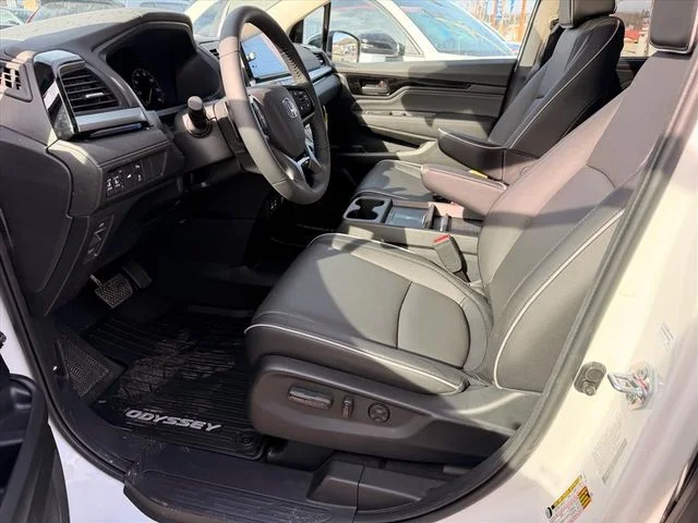 New 2026 White Honda Touring image 8