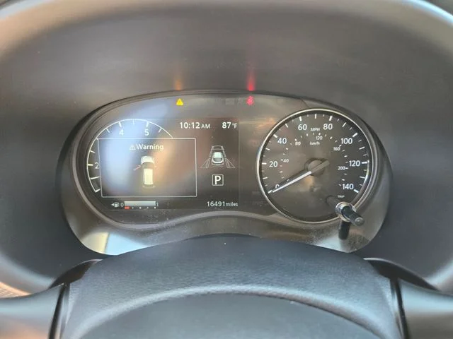 Used 2024 White Nissan SV image 34
