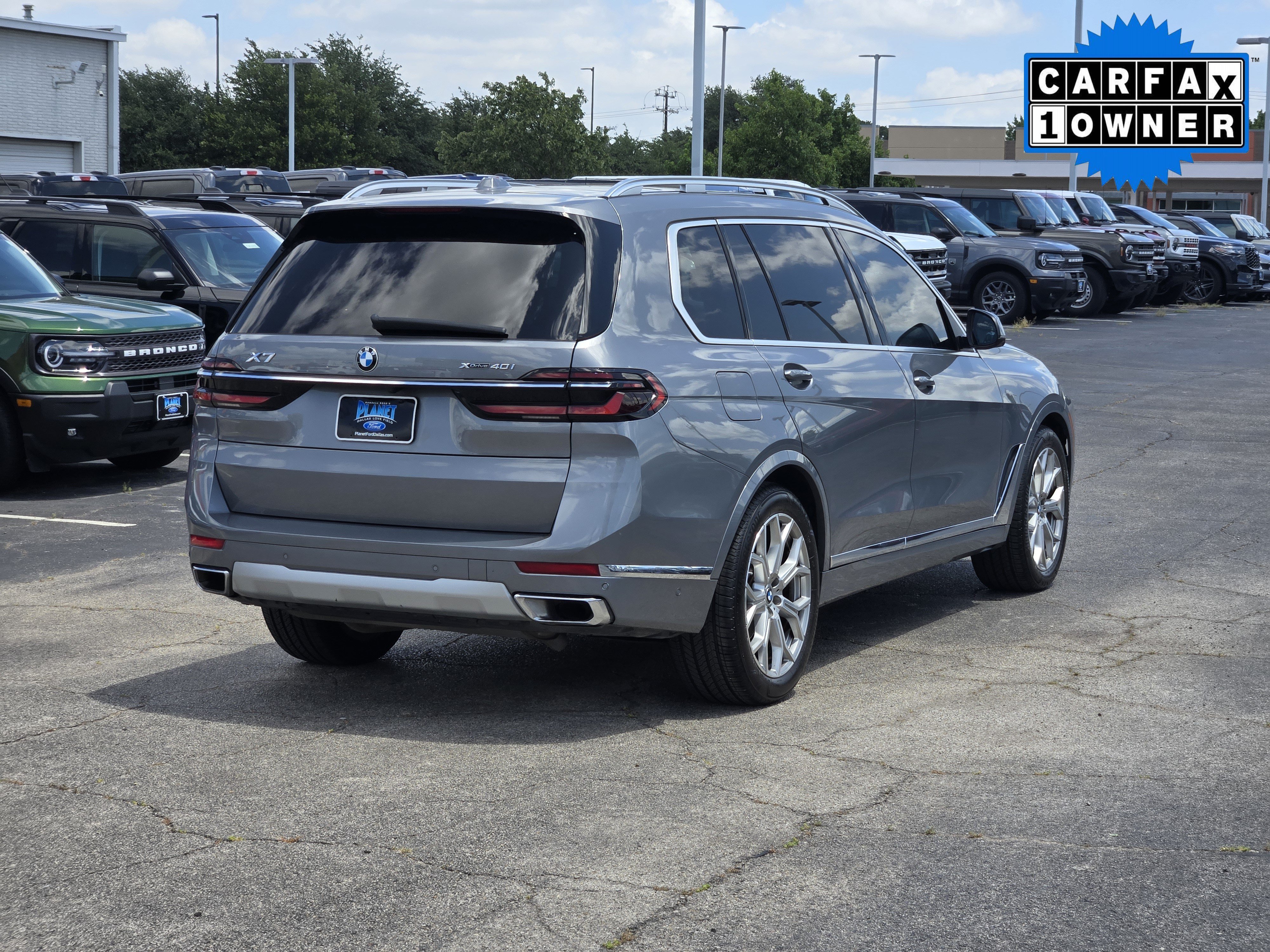 Certified Used 2023 Gray Metallic BMW xDrive40i image 7