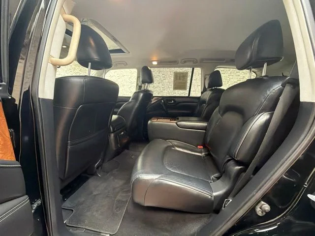 Used 2019 Black Obsidian INFINITI LUXE image 14