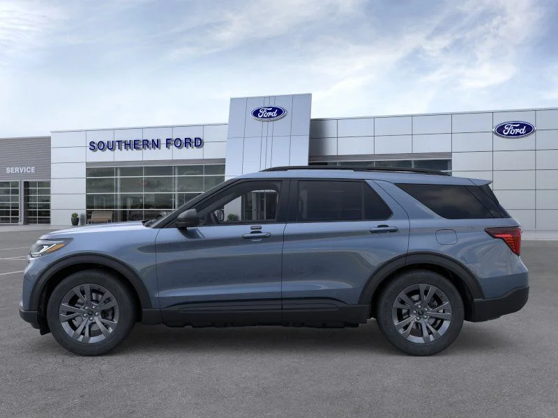 New 2026 Vapor Blue Metallic Ford Active image 3