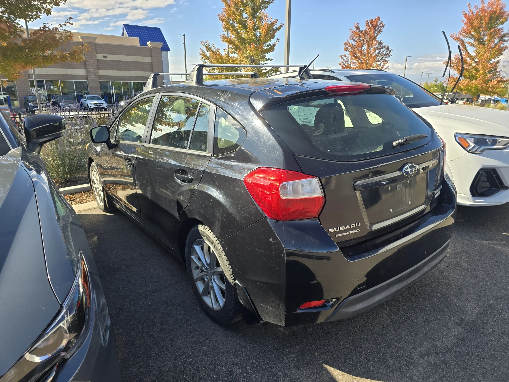 Used 2012 Obsidian Black Pearl Subaru 2.0i Premium image 2