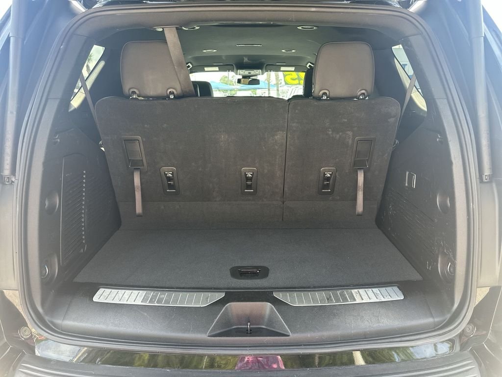Used 2025 Black Chevrolet Z71 image 22