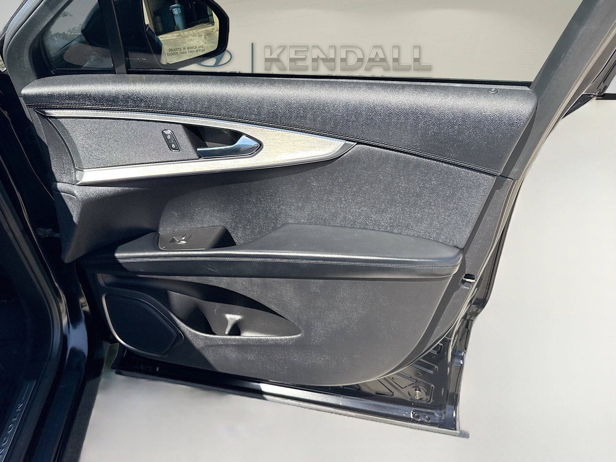 Used 2020 Black Lincoln Standard image 31