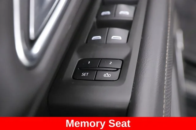 Used 2022 Black GMC SLT image 20