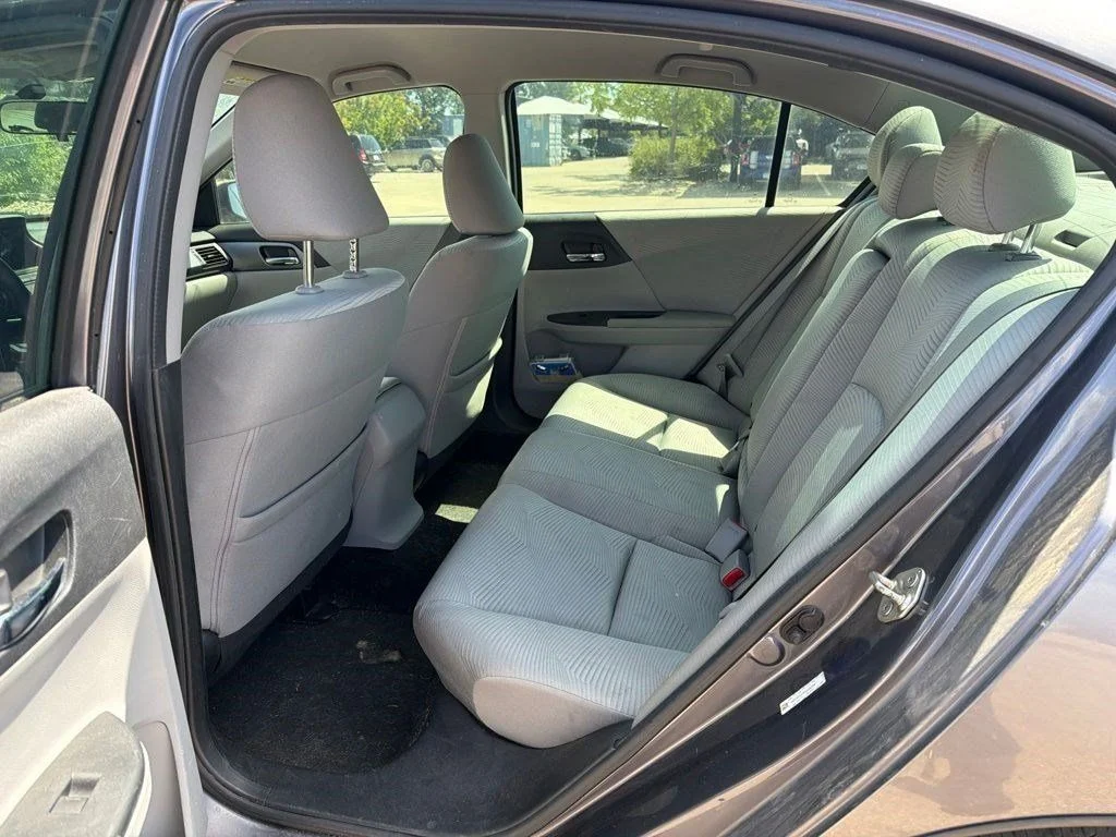 Used 2014  Honda LX image 11