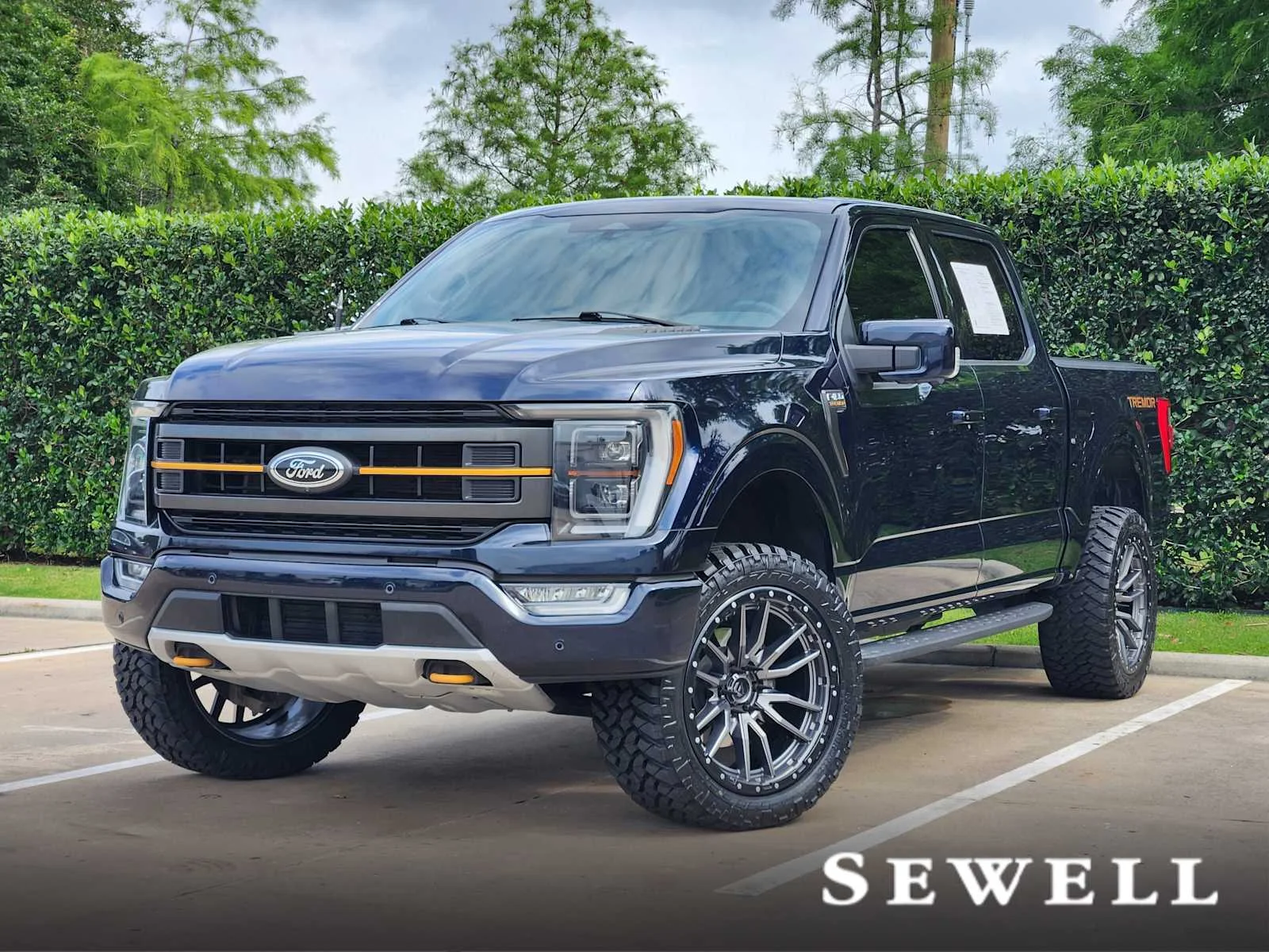 2022 Ford F-150 Tremor 4x4 SuperCrew 5-1/2 Box's photo