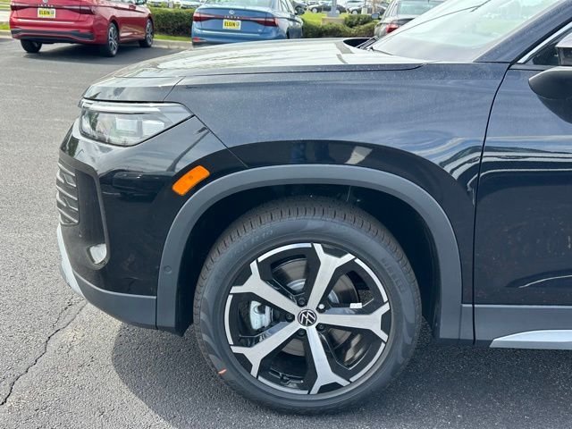 New 2026 Deep Black Pearl Volkswagen 2.0T SE image 7