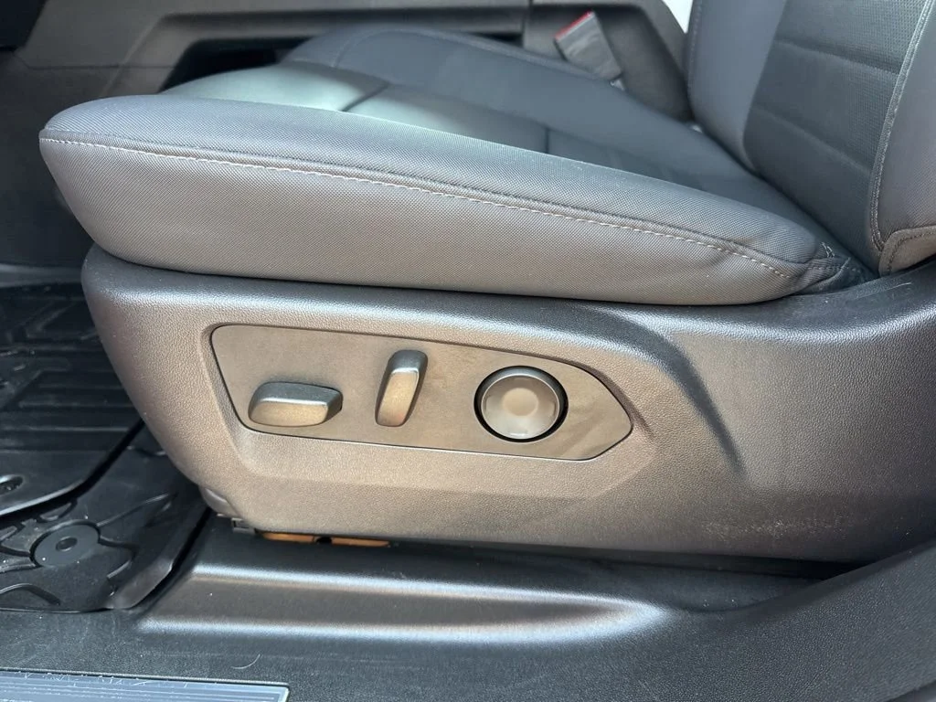 Used 2024 Afterburner Tintcoat (Orange) GMC 2X image 10