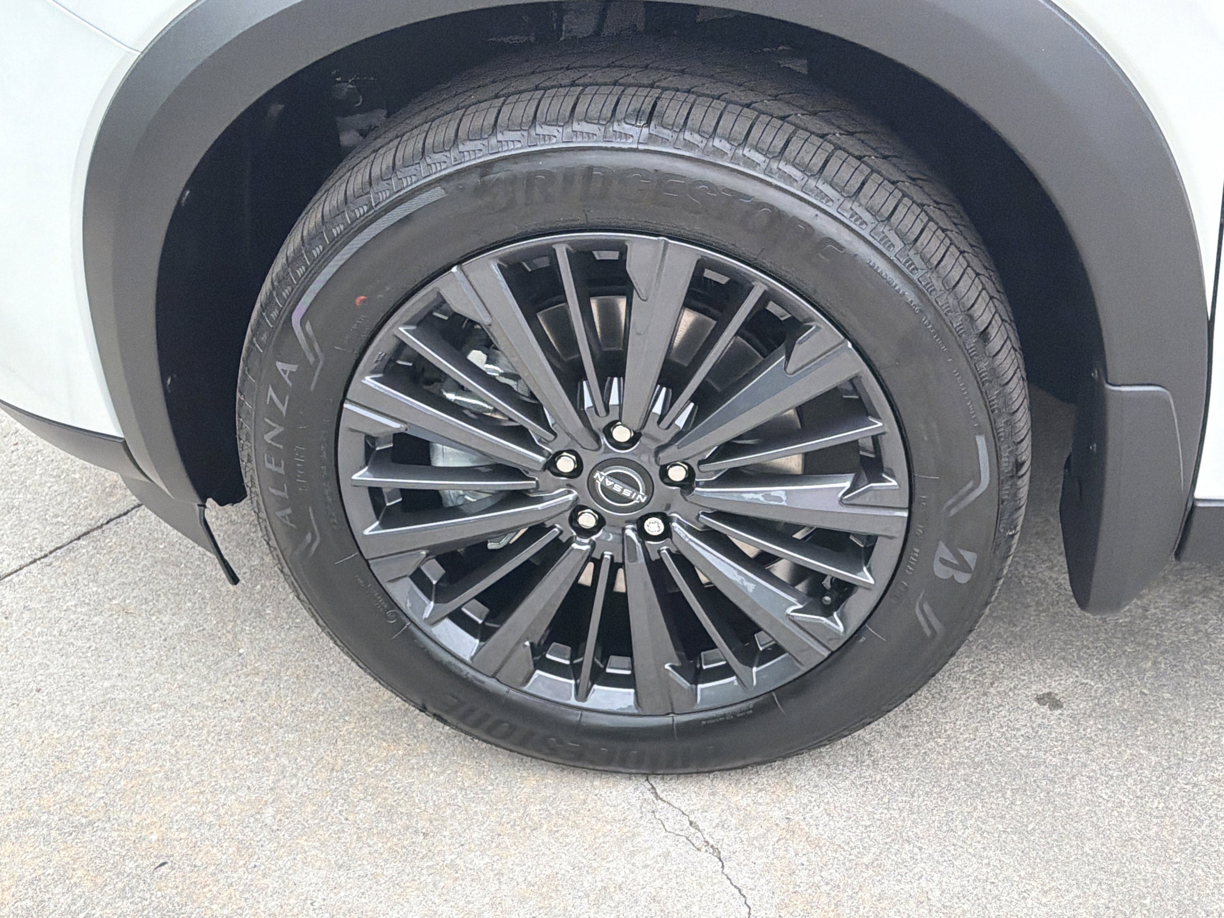 New 2026 Everest White Pearl Tricoat Nissan SL image 12