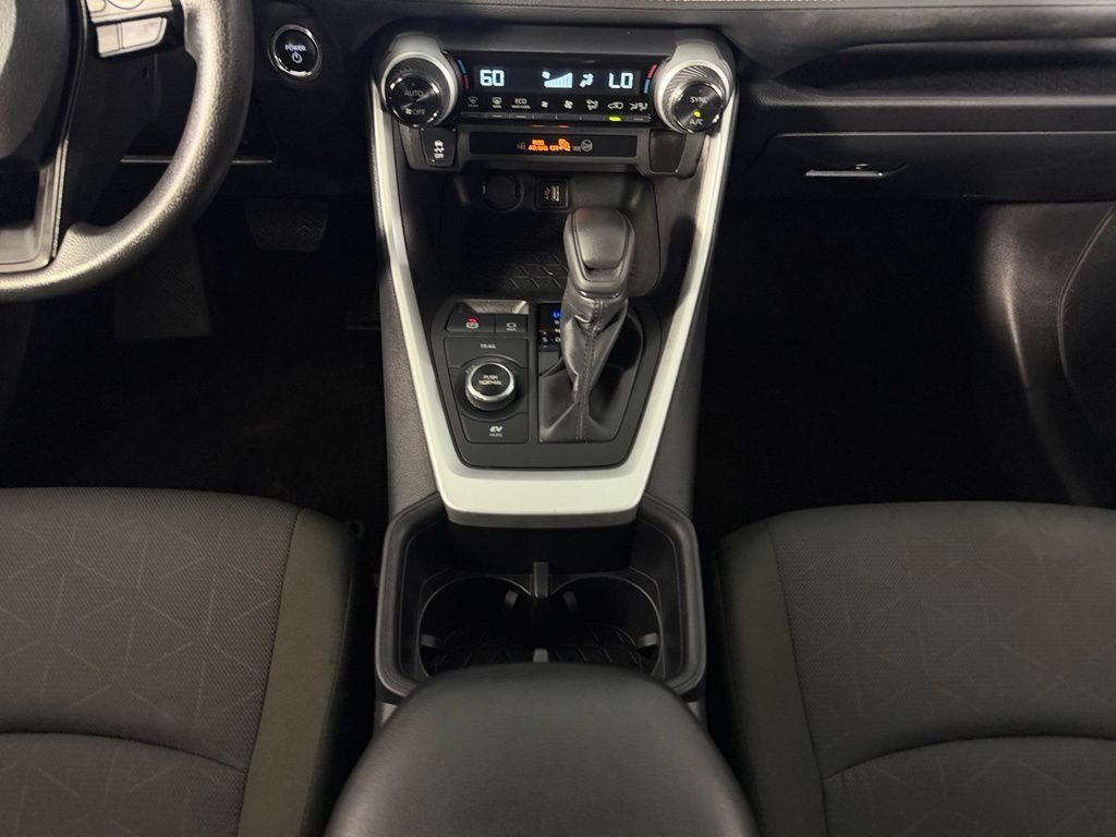 Used 2025 Ice Toyota XLE image 16