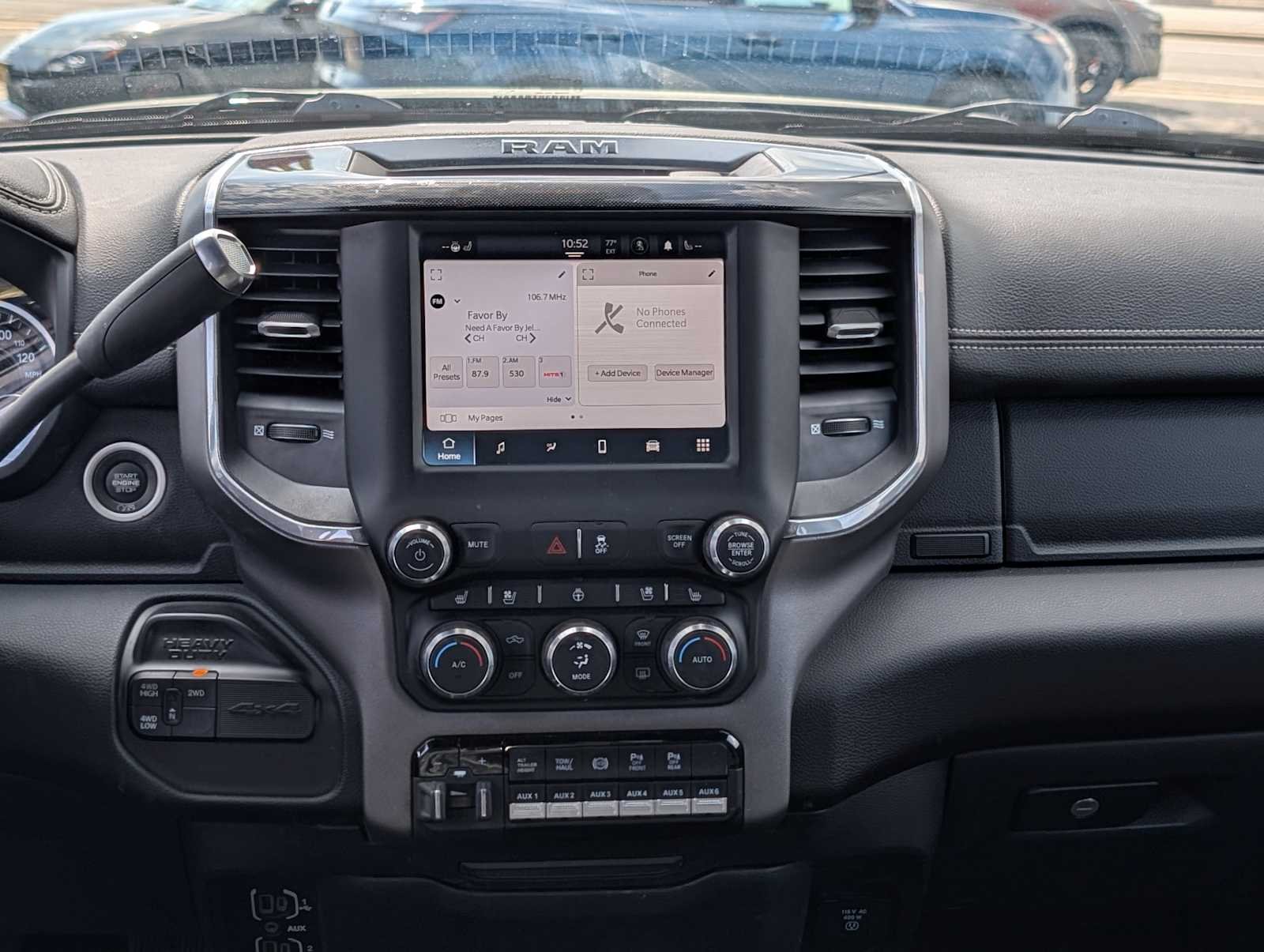 Used 2022 Granite Crystal Metallic Clearcoat Ram Laramie image 14