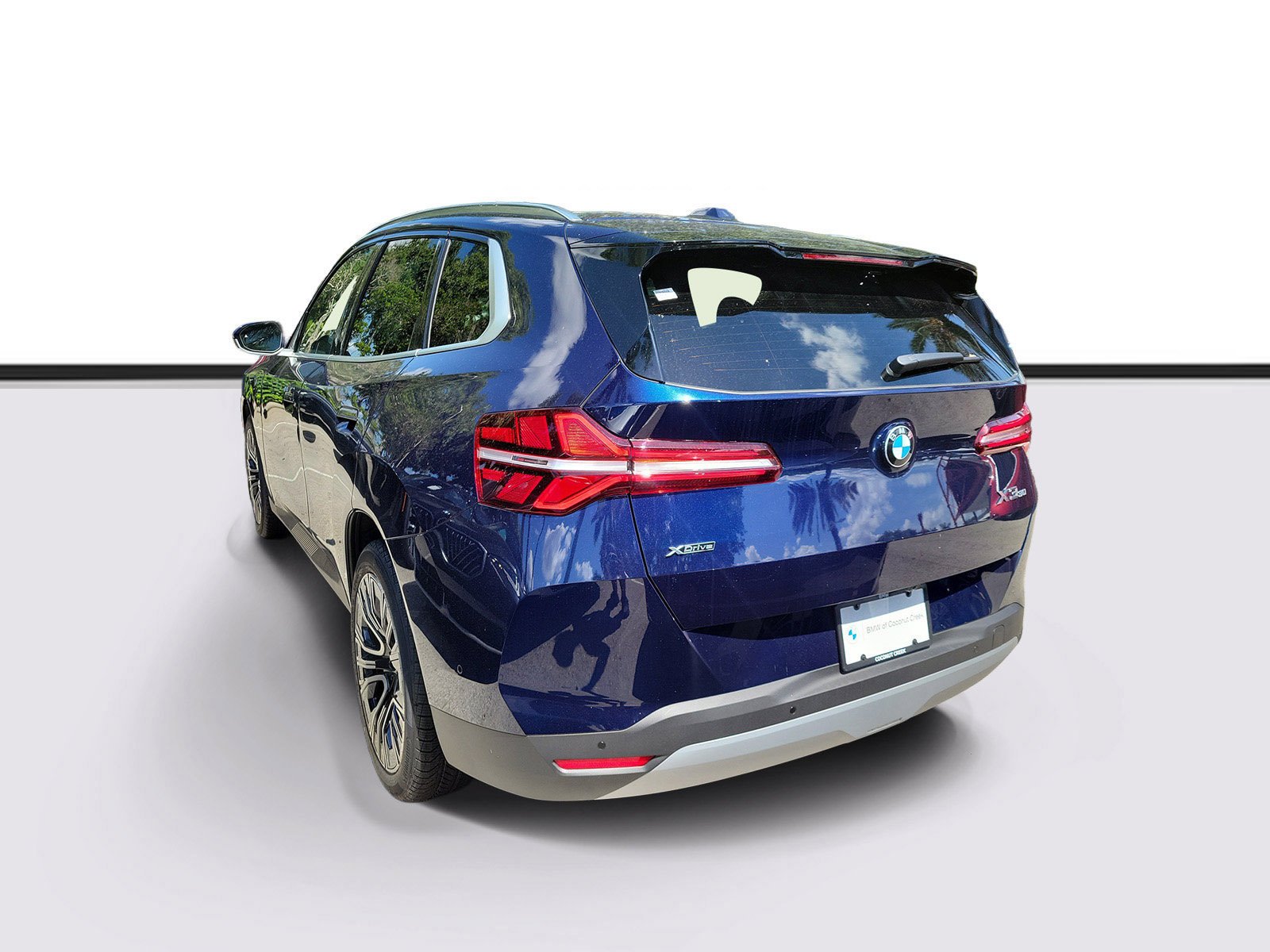 New 2026 Tanzanite Blue II Metallic BMW 30 xDrive image 3