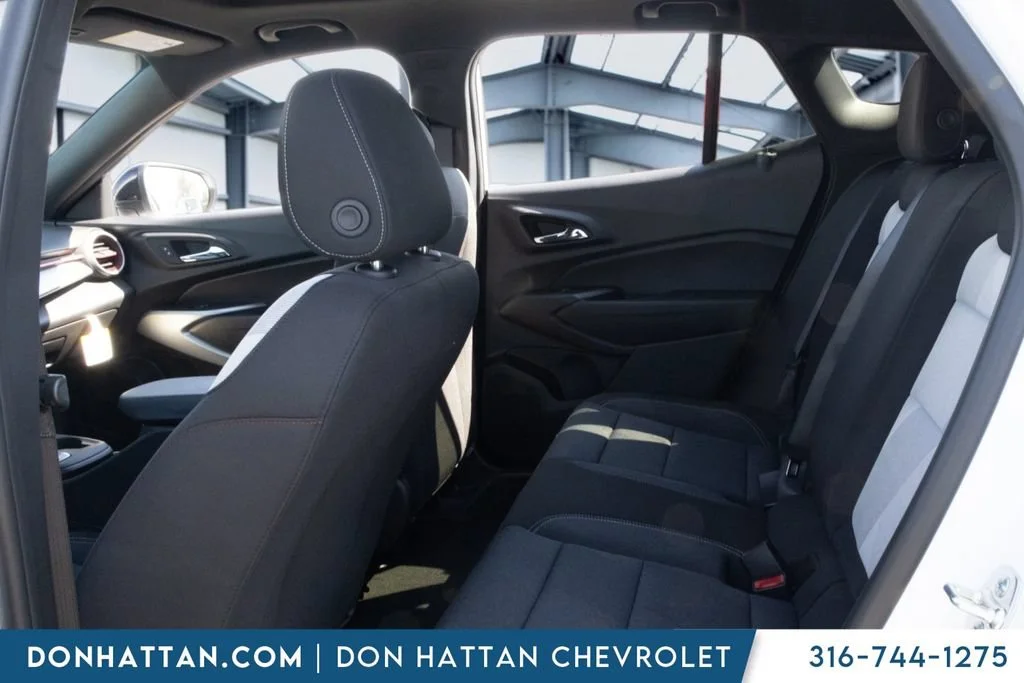 2026 Chevrolet Trax RS - Photo 18