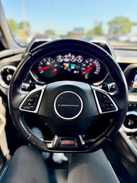 Certified Used 2018 BRIGHT YELLOW Chevrolet 1SS image 15