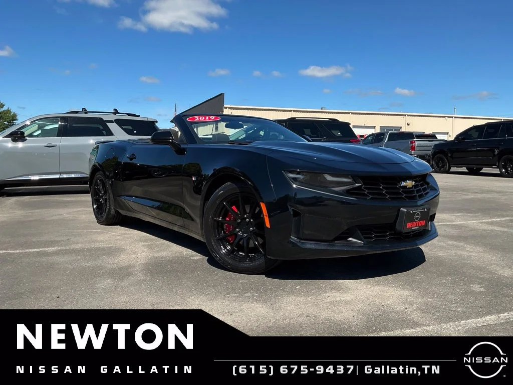 Used 2019 Black Chevrolet 1LT image 24