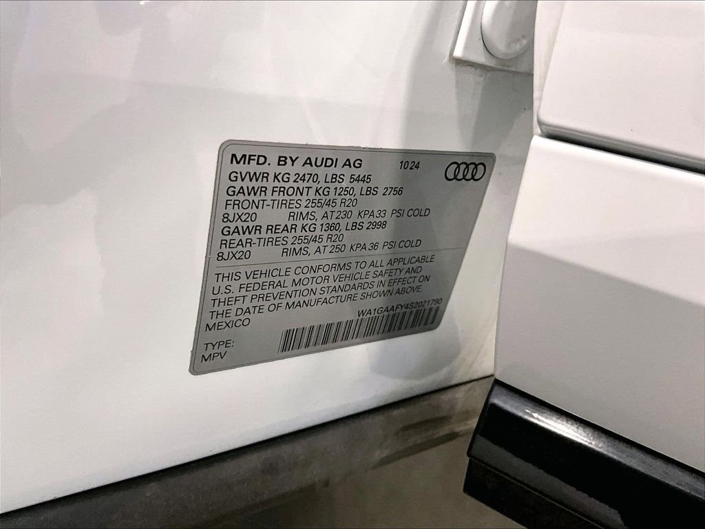 Used 2025 White Audi 45 S line Premium Plus image 37