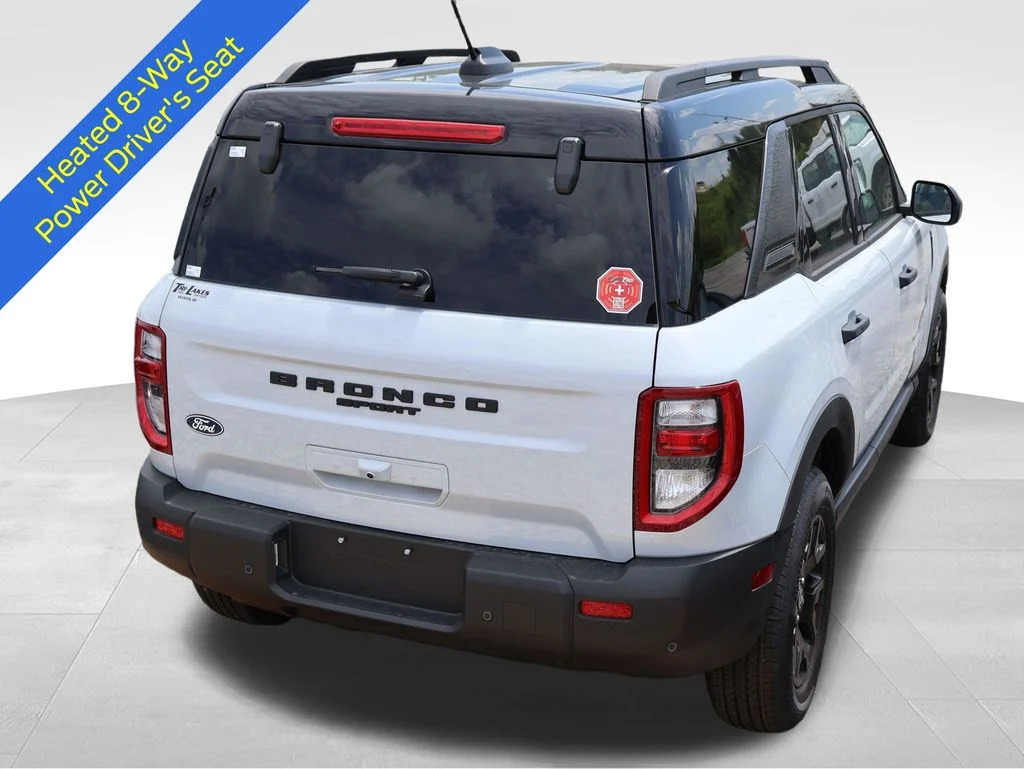 New 2026 Space White Metallic Ford Big Bend® image 18