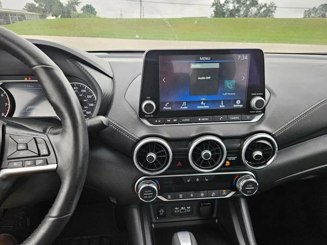 Used 2025 Red Nissan SV image 17