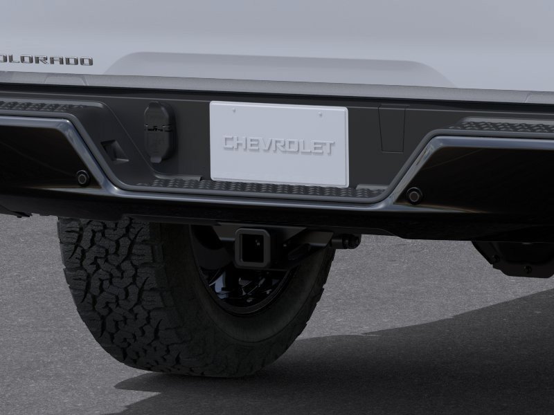 New 2026 Summit White Chevrolet Trail Boss image 15