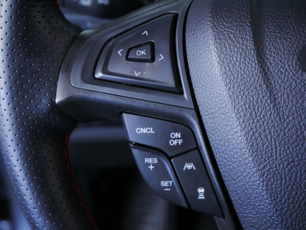 Used 2022 Gray Ford SEL image 19