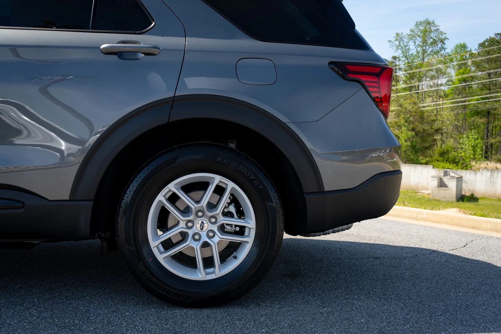 New 2026 Carbonized Gray Metallic Ford Active image 6