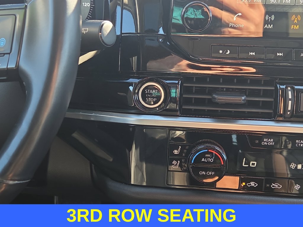 Used 2024 Gray Nissan Platinum image 11