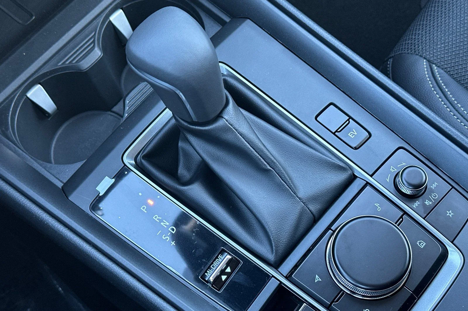 New 2026 Jet Black Mica Mazda Preferred AWD image 25