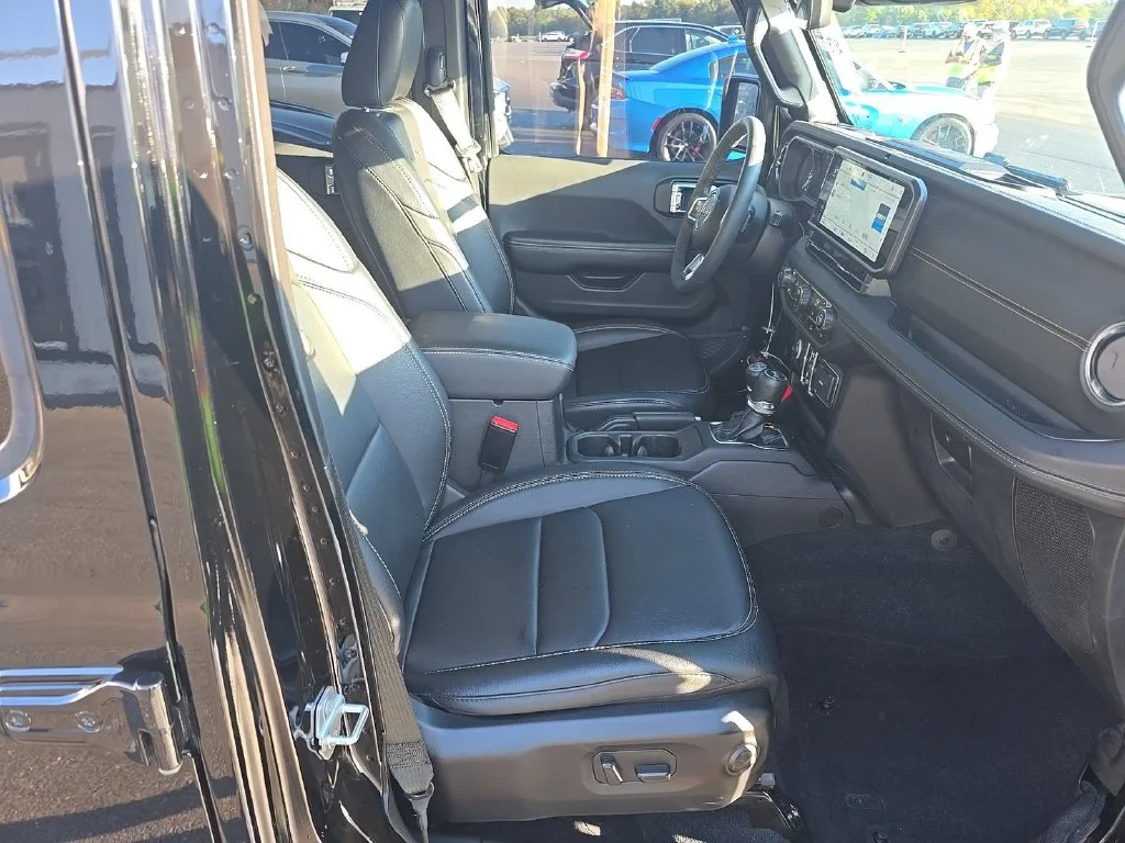 Used 2024 Black Jeep Sahara 4xe image 5