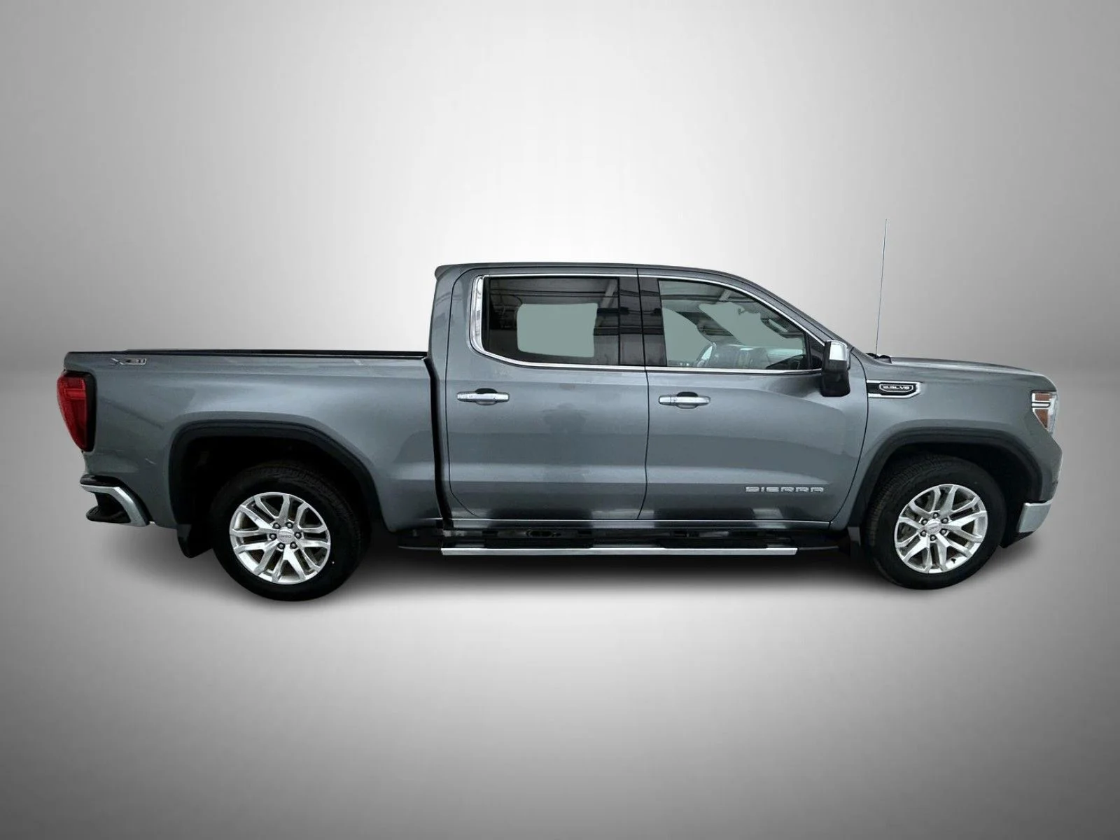 Used 2021 Gray GMC SLT image 4