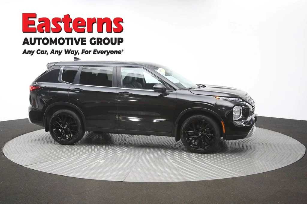 Used 2024 Black Mitsubishi SE image 46