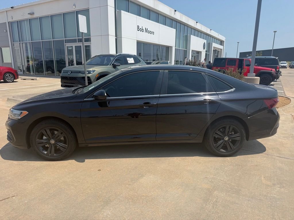 3VW7M7BU2PM025367