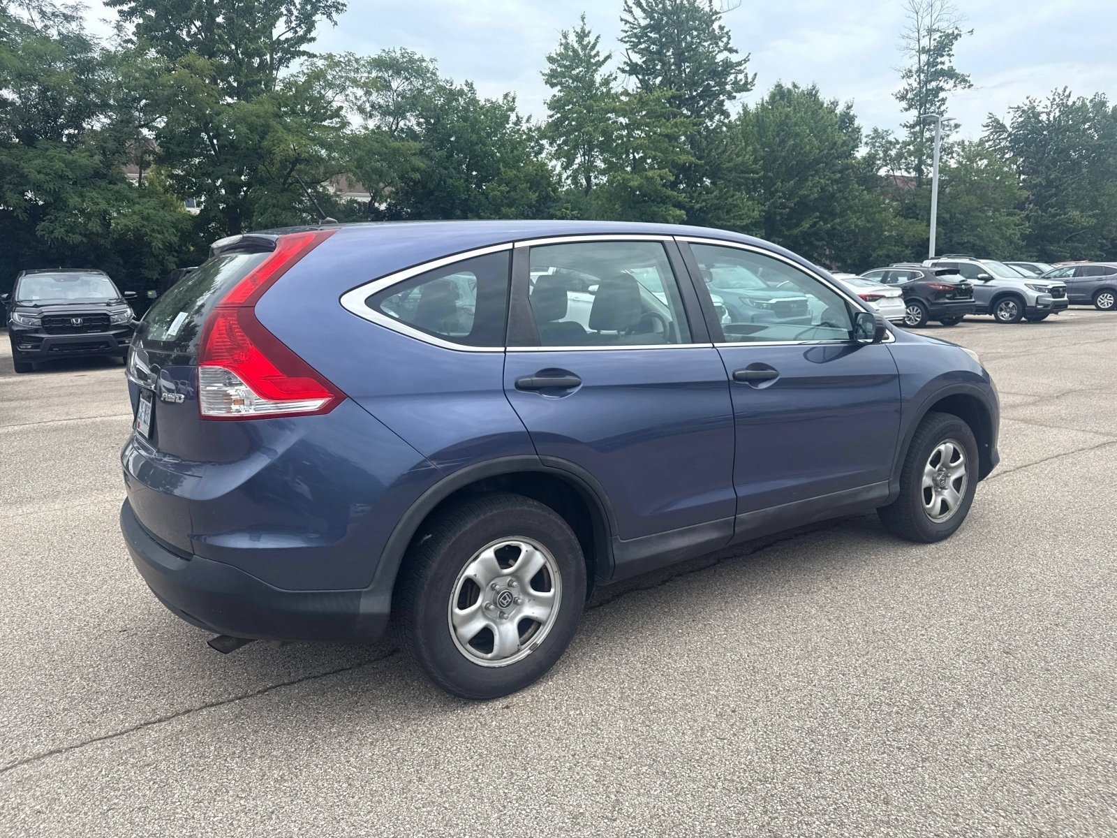 Used 2013 Twilight Blue Metallic Honda LX image 31
